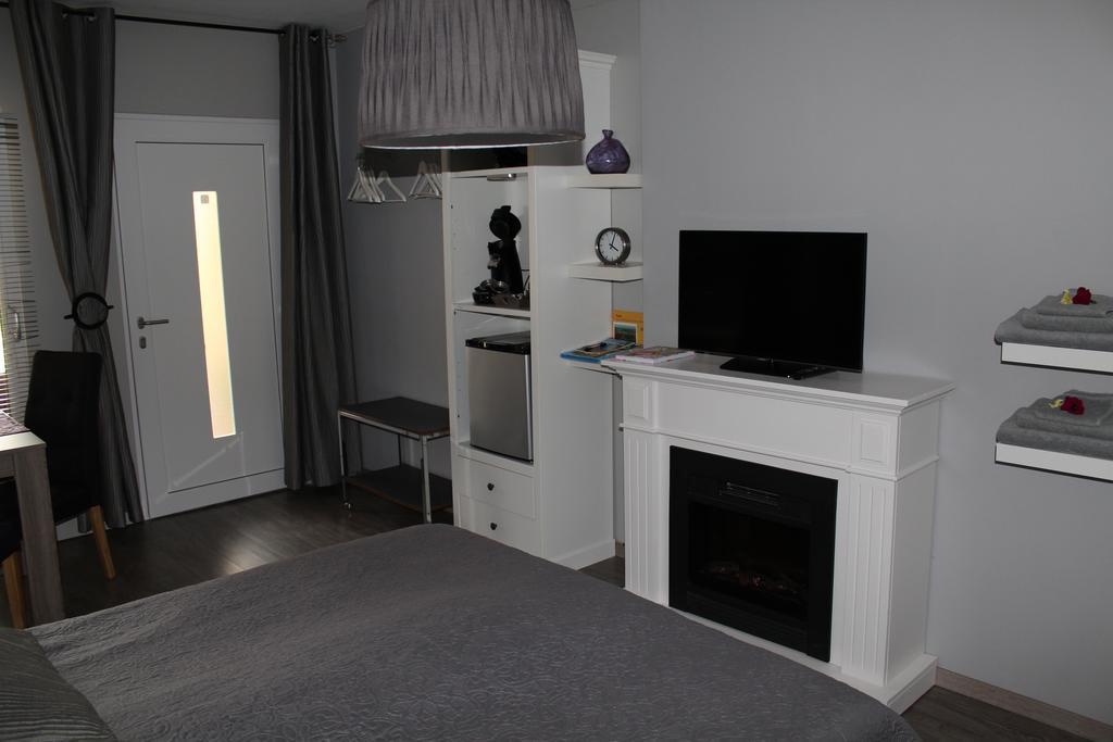 B&B Von Clermont Park Vaals Ruang foto